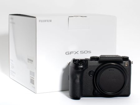 Fujifilm GFX 50s with Box Sale